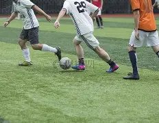 金晨澄清绯,车内亲密实,为与十年挚,Bet188,Sports,金宝博188bet体育,体育直播,体育赛事,APP下载,官方网地址